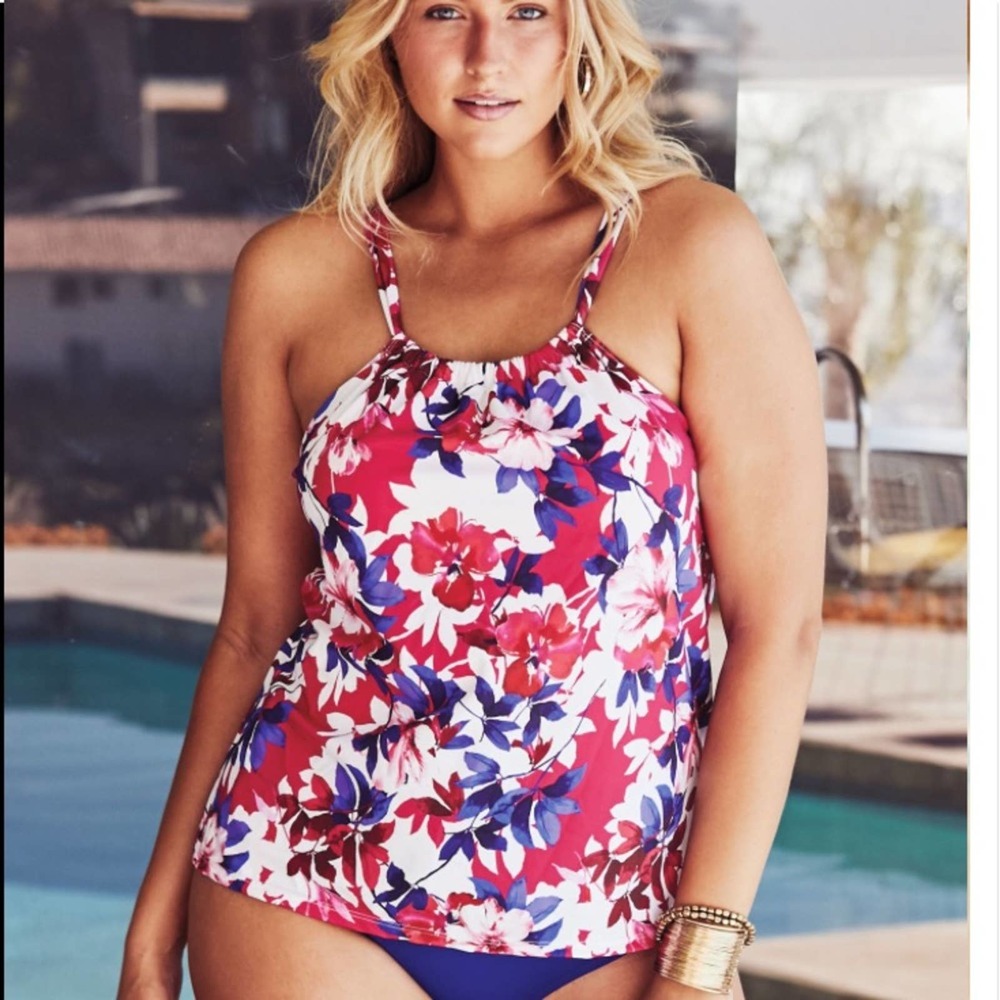 Swimsuits For All GATHERED-NECK TANKINI